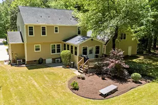 4216 Ragsdale Ct, Fuquay Varina, NC 27526 - Photo 2