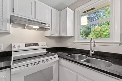 1101 Gunnison Place, Raleigh, NC 27609 - Photo 20