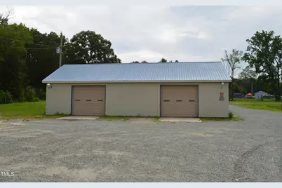 6790 Siler City Snow Camp Road, Siler City, NC 27344 - Photo 2