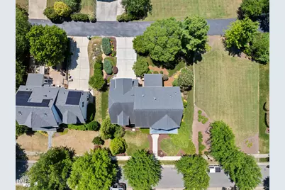 606 Stafford Brook Lane, Cary, NC 27519 - Photo 4