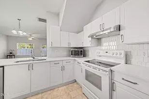 1016 Hadel Pl, Knightdale, NC 27545 - Photo 8