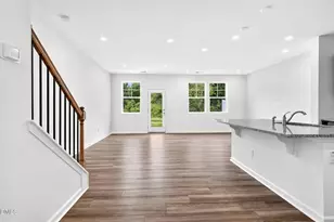 192 Blossom Fld Wy, Angier, NC 27501 - Photo 4