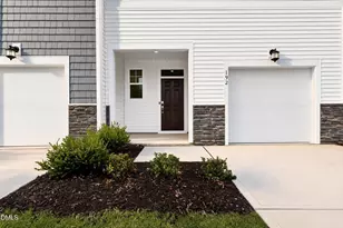 192 Blossom Fld Wy, Angier, NC 27501 - Photo 2