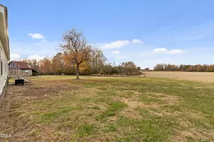 1385 Live Oak Rd, Coats, NC 27521 - Photo 20