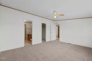 1385 Live Oak Rd, Coats, NC 27521 - Photo 10