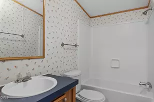 1385 Live Oak Rd, Coats, NC 27521 - Photo 6