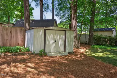 2047 Walker Avenue, Burlington, NC 27215 - Photo 40
