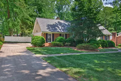 2047 Walker Avenue, Burlington, NC 27215 - Photo 2