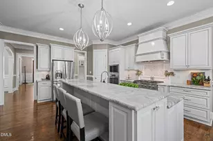 200 Meares Bluff Ln, Holly Springs, NC 27540 - Photo 2