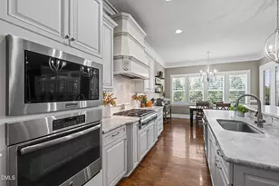 200 Meares Bluff Ln, Holly Springs, NC 27540 - Photo 4