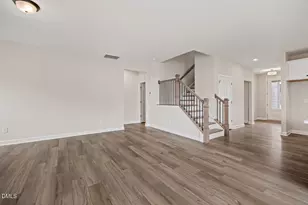 501 Crescent Wood Trl, Zebulon, NC 27597 - Photo 8