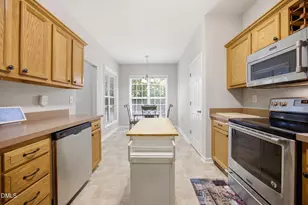 356 Cokesbury Park Ln, Fuquay Varina, NC 27526 - Photo 10