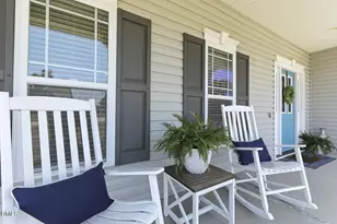 242 Summit Overlook Dr, Clayton, NC 27527 - Photo 4