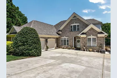 139 Lake Point Drive, Clayton, NC 27527 - Photo 6