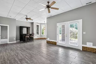 139 Lake Point Dr, Clayton, NC 27527 - Photo 46