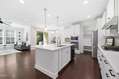 419 Methven Grove Drive, Cary, NC 27519 - Photo 6