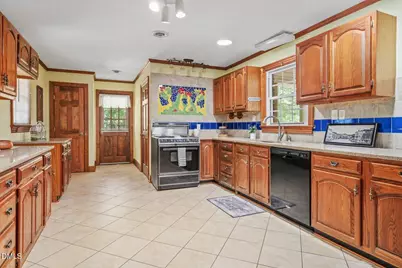 586 Northwoods Country, Tarboro, NC 27886 - Photo 8