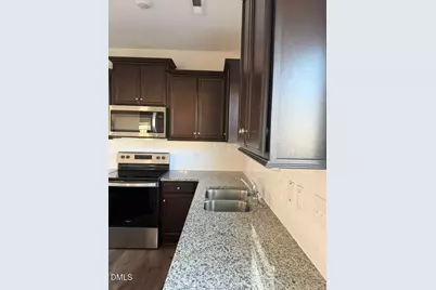 110 Prairie Street, Clayton, NC 27527 - Photo 6