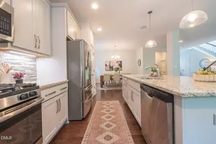 103 Medfield Ct, Chapel Hill, NC 27517 - Photo 8