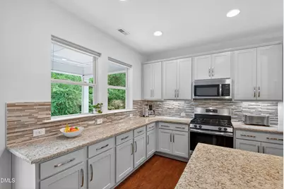 103 Medfield Court, Chapel Hill, NC 27517 - Photo 8
