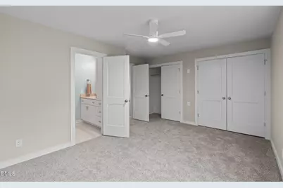 220 Elizabeth Street #Apt C10, Chapel Hill, NC 27514 - Photo 12