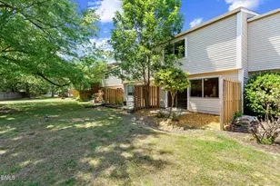 220 Elizabeth St, Chapel Hill, NC 27514 - Photo 18