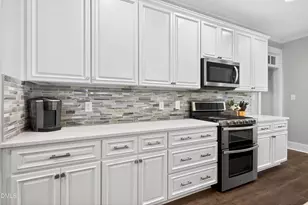 134 Chippenham Ct, Clayton, NC 27520 - Photo 20