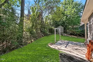 12104 Queensbridge Ct, Raleigh, NC 27613 - Photo 4