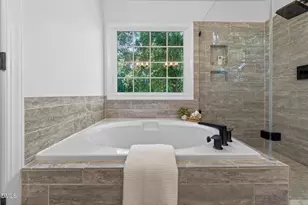 102 Tenbury Wells Dr, Cary, NC 27518 - Photo 20