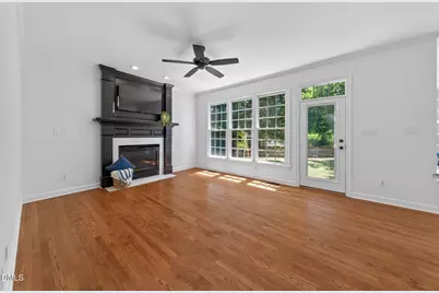 102 Tenbury Wells Drive, Cary, NC 27518 - Photo 14