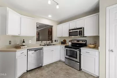 306 Knightsborough Way, Apex, NC 27502 - Photo 2