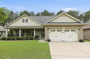522 Sippihaw Oaks Dr, Fuquay-Varina, NC 27526 - Photo 1