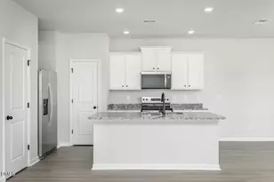 15 Empress St, Broadway, NC 27505 - Photo 8