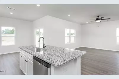 15 Empress Street, Broadway, NC 27505 - Photo 6