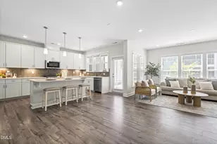 709 Toulouse Ct, Cary, NC 27519 - Photo 4