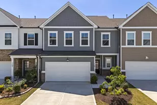 709 Toulouse Ct, Cary, NC 27519 - Photo 2