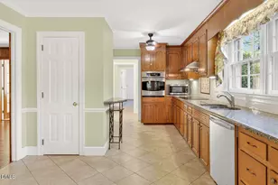3007 Charwood Pl, Raleigh, NC 27612 - Photo 12