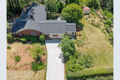 3007 Charwood Place, Raleigh, NC 27612 - Photo 2