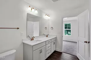 164 Jenkins St, Dunn, NC 28334 - Photo 12