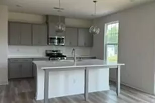 706 Old Station, Angier, NC 27501 - Photo 2