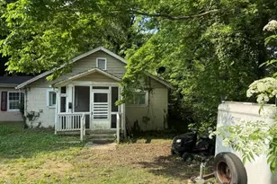802 Walser Pl, Raleigh, NC 27601 - Photo 4