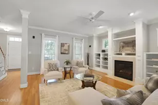 212 Kingsport Rd, Holly Springs, NC 27540 - Photo 4