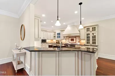 2805 Anderson Drive, Raleigh, NC 27608 - Photo 8