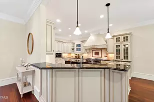 2805 Anderson Dr, Raleigh, NC 27608 - Photo 8