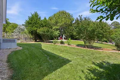 7040 Dayton Ridge Drive, Apex, NC 27539 - Photo 32