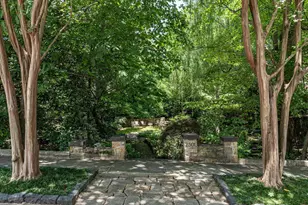 2501 Kenmore Dr, Raleigh, NC 27608 - Photo 4