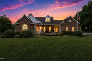 7418 Cummings Dr, Mebane, NC 27302 - Photo 2