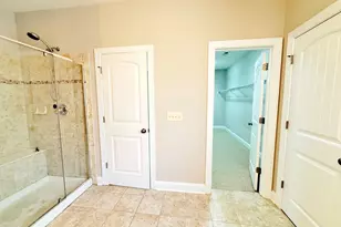 1548 Lily Creek Dr, Cary, NC 27518 - Photo 22