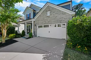 2456 Emily Brk Wy, Apex, NC 27523 - Photo 2