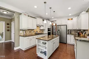 429 Parkfield Dr, Apex, NC 27502 - Photo 10